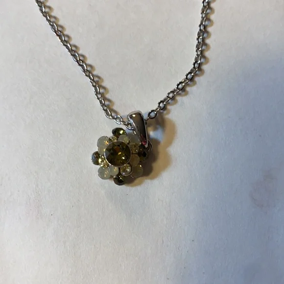 Lia Sophia Crystal Bouquet Silver Chain Green-ish Off White Crystals NWT 16”-19” - Picture 2 of 5